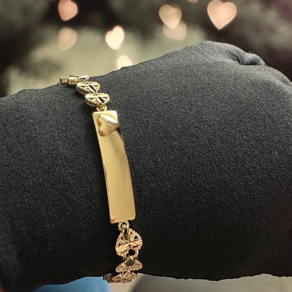 14k Gold Plated Heart ID Arm Bracelet - Picture 3 of 4